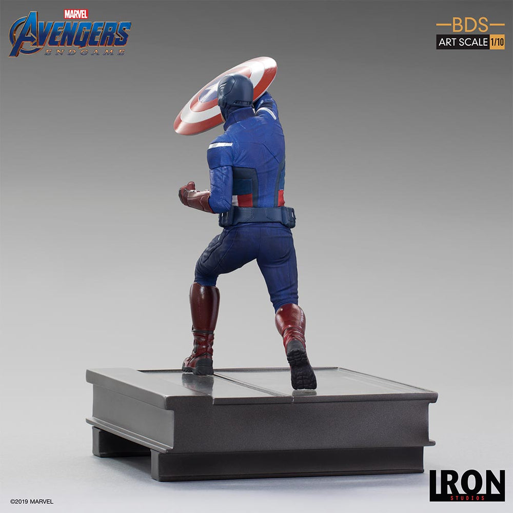 IRON Studios: Avengers Endgame - Capitan America 2012 Escala 1/10