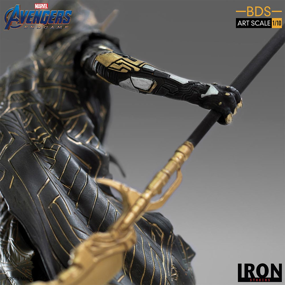 IRON Studios: Avengers Endgame - Corvus Glaive Black Order Escala 1/10