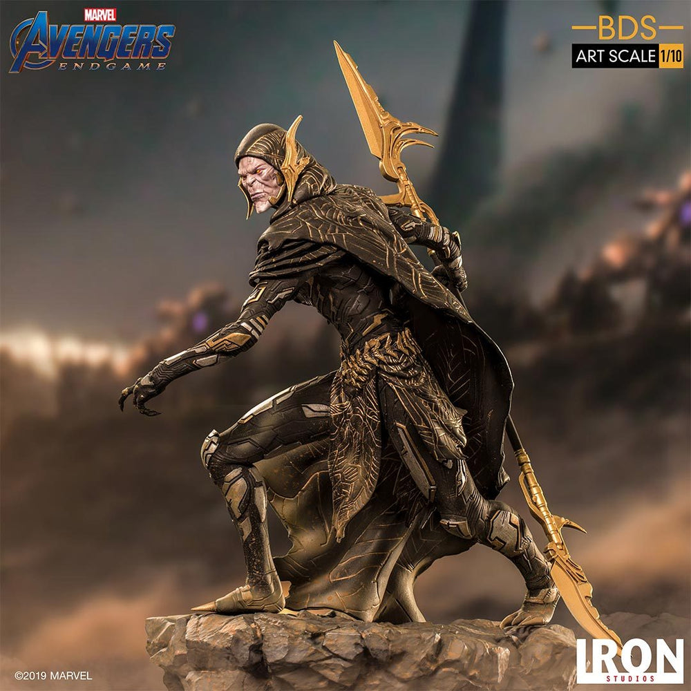 IRON Studios: Avengers Endgame - Corvus Glaive Black Order Escala 1/10