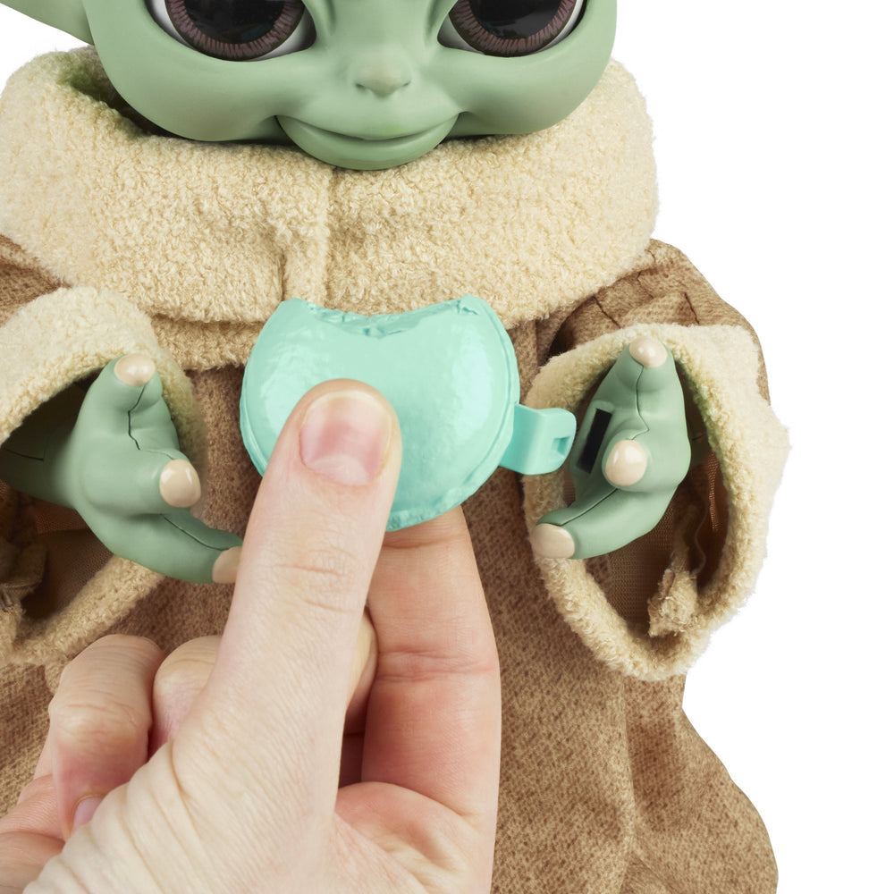 Star Wars Black Series: The Mandalorian - Galactic Grogu Baby Yoda Snackin